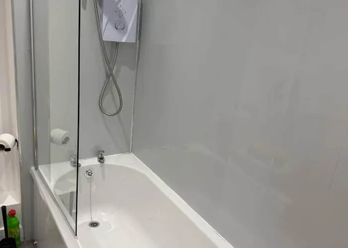 アパート 2 Bedroom Serviced In Loftus